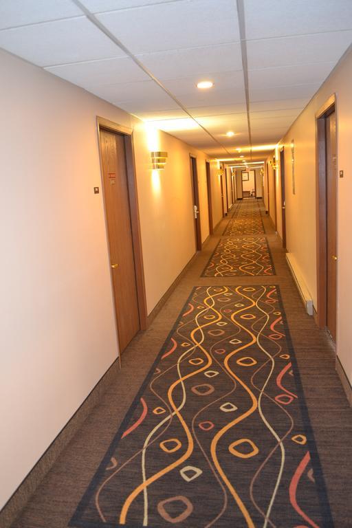 Sky Lodge Inn & Suites - Delavan Dış mekan fotoğraf